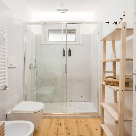 Trastevere Boutique *